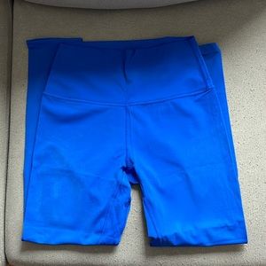 Born Primitive leggings size L. Used condition.